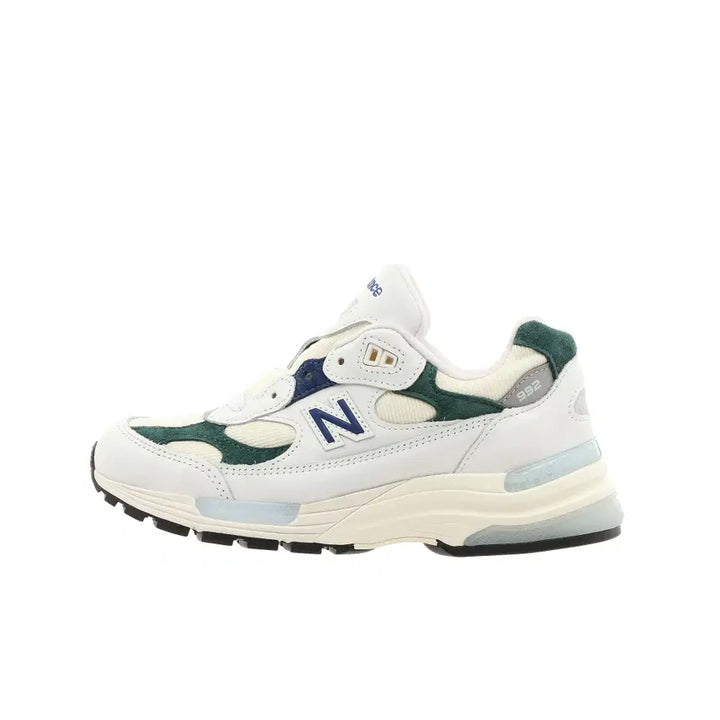 [SOLD OUT] [235] 뉴발란스 992 메이드 인 USA 마쉬 그린