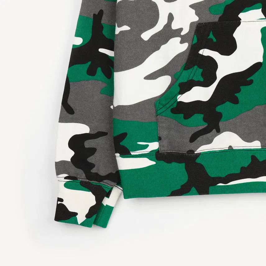 [SOLD OUT] [M] 슈프림 스몰 박스 집업 후드 스웨트셔츠 그린 카모 - 25FW