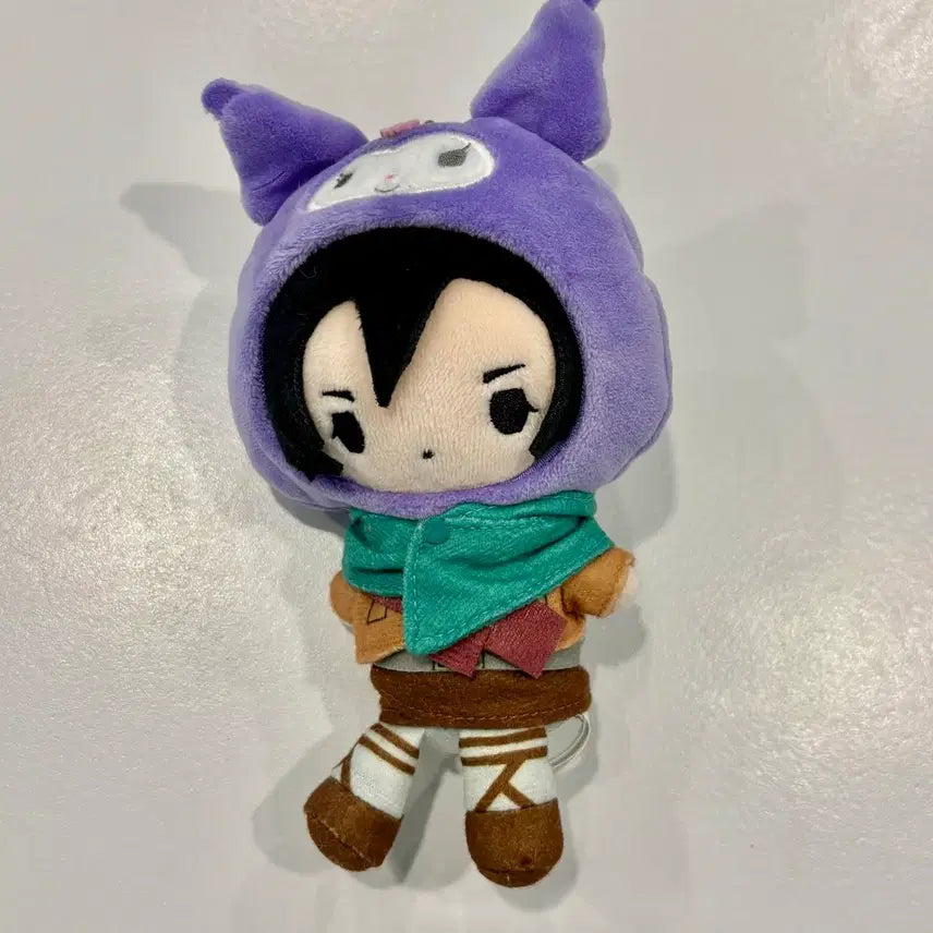 [BUNJANG] Attack on Titan Mikasa Ackerman Sanrio Kuromi Mascot Plush / 진격의거인 미카사 아커만 산리오콜라보 쿠로미 마스코트사이즈 누이