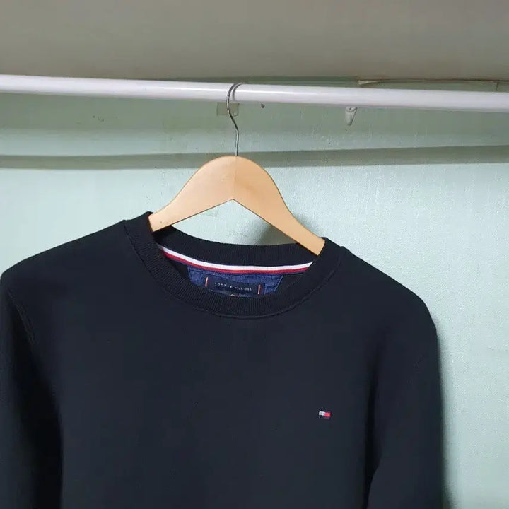 [BUNJANG] Tommy Hilfiger Fleece Sweatshirt / 타미힐피거 기모 맨투맨 95