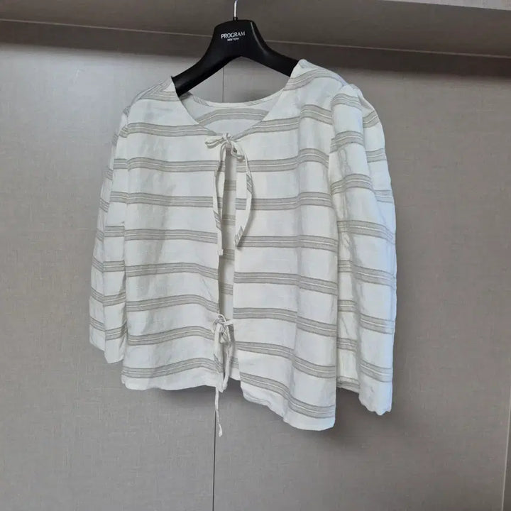 [BUNJANG] Mutoffice Linen Ribbon Cardigan / 프리)Mutoffice 무트오피스 린넨 리본 가디건