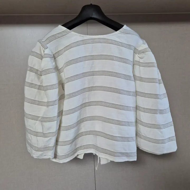 [BUNJANG] Mutoffice Linen Ribbon Cardigan / 프리)Mutoffice 무트오피스 린넨 리본 가디건