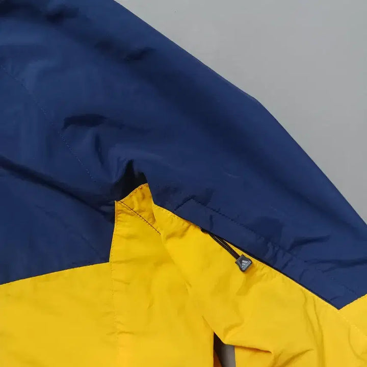 [BUNJANG] Adidas Pura Detachable Hood Windbreaker Jacket (105) / [105] 아디다스 바람막이 푸라 후드 탈부착 자켓