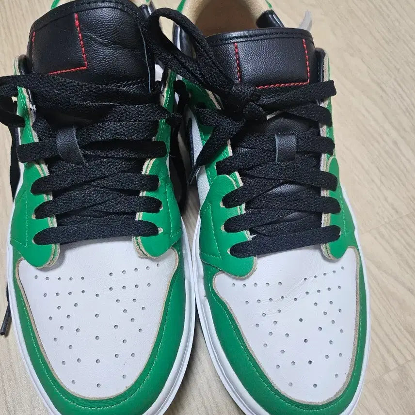 [BUNJANG] Nike Jordan 1 Elevate Low Lucky Green White Sneakers / 나이키 조던1 엘리베이트 로우 럭키 그린 화이트 265