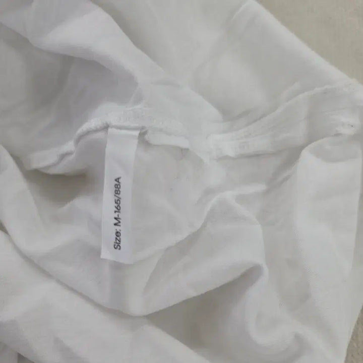 [BUNJANG] Calvin Klein Graphic Short Sleeve T-shirt / [M] 캘빈클라인 그래픽 반팔티 0220J
