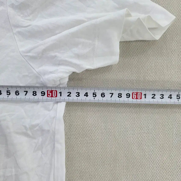 [BUNJANG] Calvin Klein Graphic Short Sleeve T-shirt / [M] 캘빈클라인 그래픽 반팔티 0220J