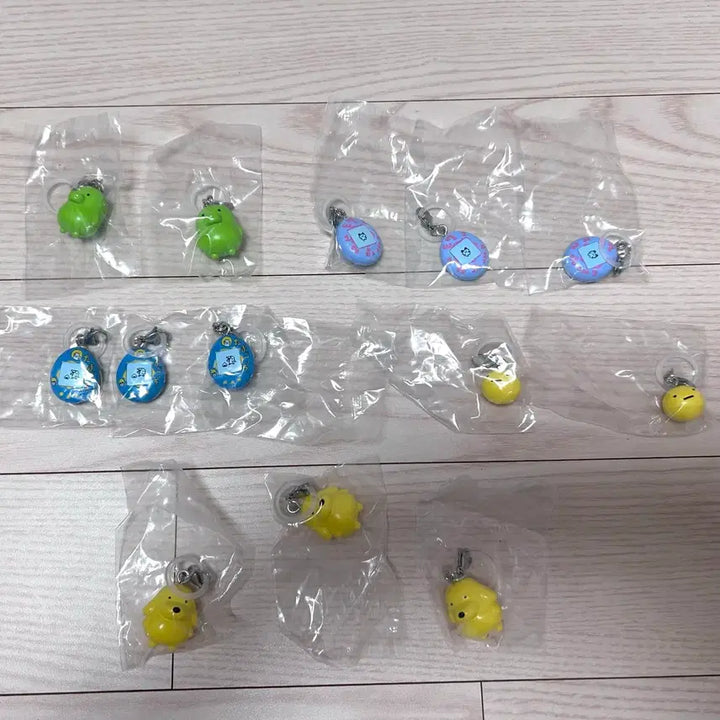 [BUNJANG] Bandai Tamagotchi Mejirushi Acrylic Keyring Gacha / 반다이 다마고치 메지루시 아크릴 키링 가챠