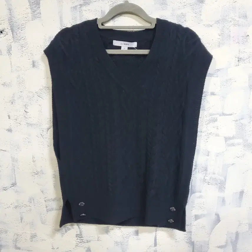 [BUNJANG] SJ Wani Cable Knit Vest / sj와니 케이블 울 니트 베스트 조끼 85