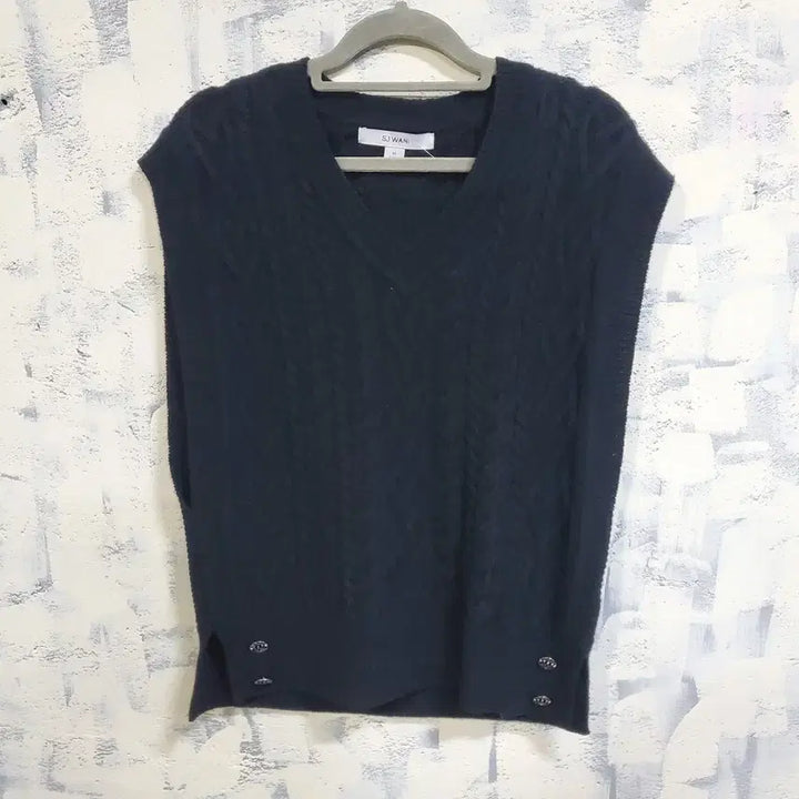 [BUNJANG] SJ Wani Cable Knit Vest / sj와니 케이블 울 니트 베스트 조끼 85