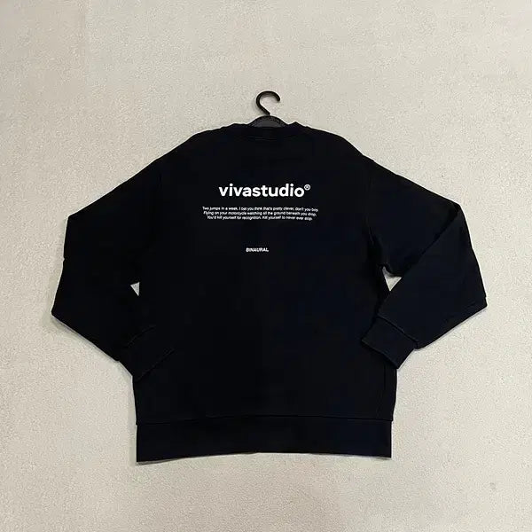 [BUNJANG] VIVASTUDIO Round Neck Sweatshirt / L 비바스튜디오 라운드 맨투맨 B.2373