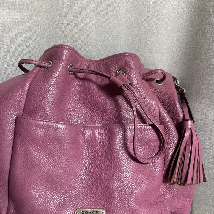 [BUNJANG] Coach Leather Bucket Bag with Tassels / 코치 가죽 버킷백 퍼플 태슬