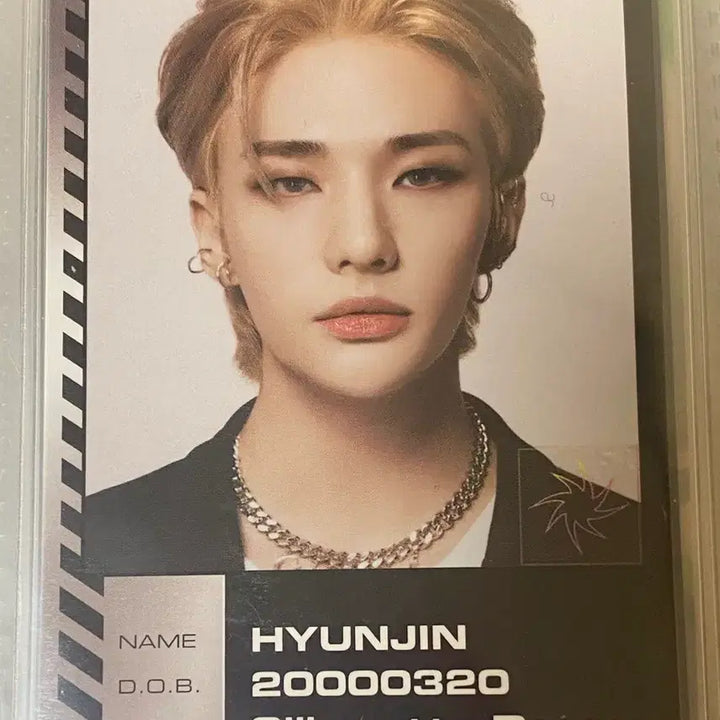 [BUNJANG] Stray Kids Hyunjin Ordinary Photocard / 스트레이키즈 스키즈 오디너리 현진 포카 포토카드