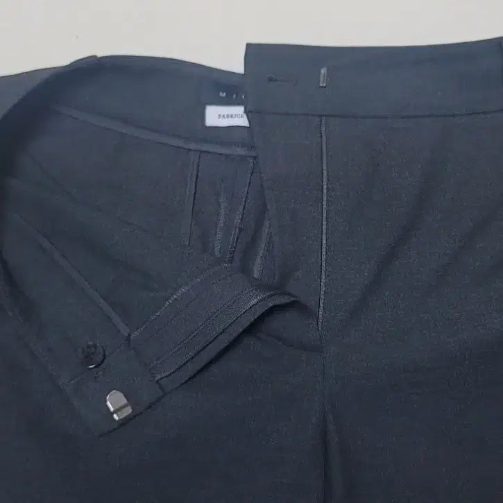 [BUNJANG] Missha Wide Slacks Pants / 미샤 밑단절개라인 와이드 슬랙스 팬츠