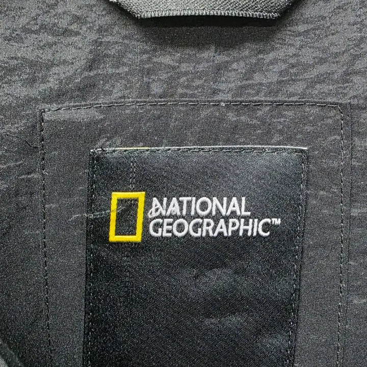 [BUNJANG] National Geographic Alios Lightweight Down Jacket / 내셔널지오그래픽 경량 다운점퍼 다운패딩 100 알리오스 넥리스 XD80