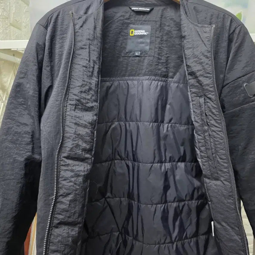 [BUNJANG] National Geographic Alios Lightweight Down Jacket / 내셔널지오그래픽 경량 다운점퍼 다운패딩 100 알리오스 넥리스 XD80