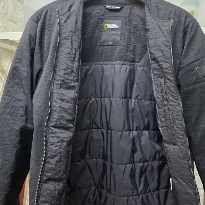 [BUNJANG] National Geographic Alios Lightweight Down Jacket / 내셔널지오그래픽 경량 다운점퍼 다운패딩 100 알리오스 넥리스 XD80
