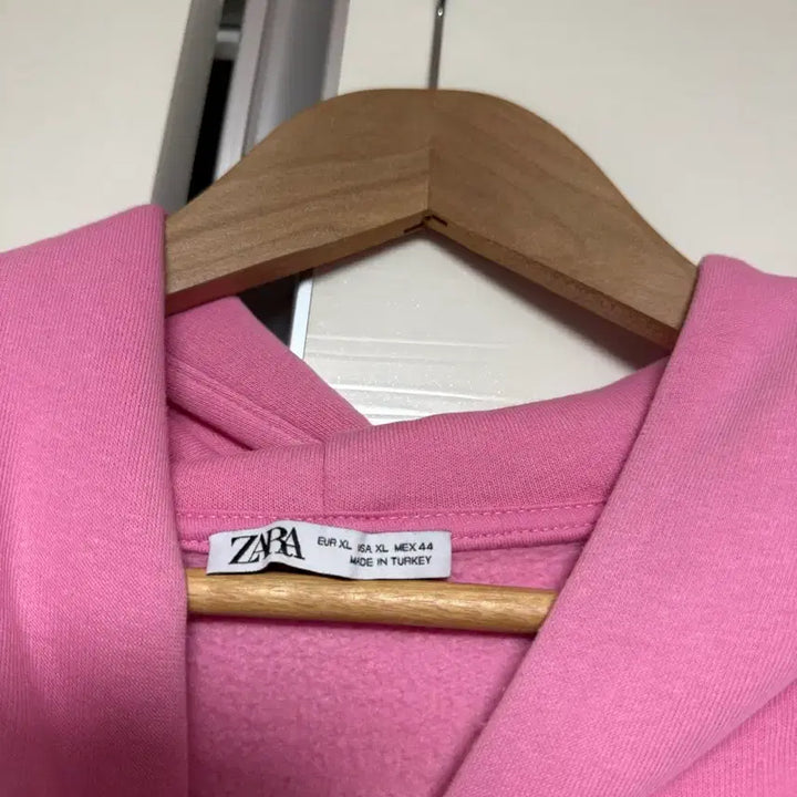 [BUNJANG] ZARA Pink Printed Hoodie (XL) / (XL) 자라 핑크색 프린팅 후드티