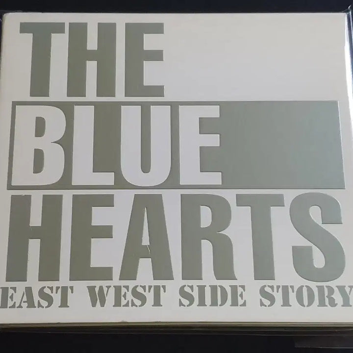[BUNJANG] THE BLUE HEARTS EAST WEST SIDE STORY (2CD) Album / 블루하츠 앨범 EAST WEST SIDE STORY (2CD) 음반
