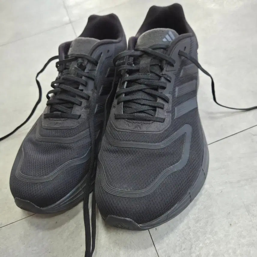 [BUNJANG] Adidas Duramo 10 Running Shoes / 아디다스 듀라모10 러닝화 270