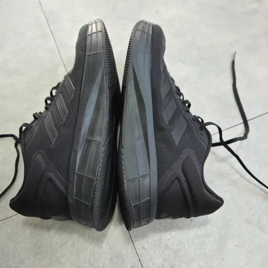 [BUNJANG] Adidas Duramo 10 Running Shoes / 아디다스 듀라모10 러닝화 270