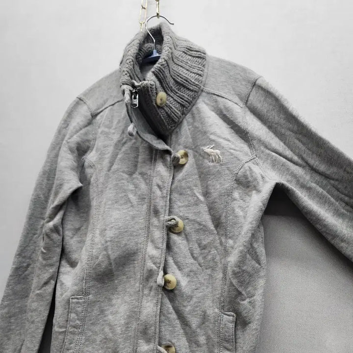 [BUNJANG] Abercrombie Y2K Logo Button Cardigan / 아베크롬비 로고 Y2K 버튼 가디건 집업 S(S)