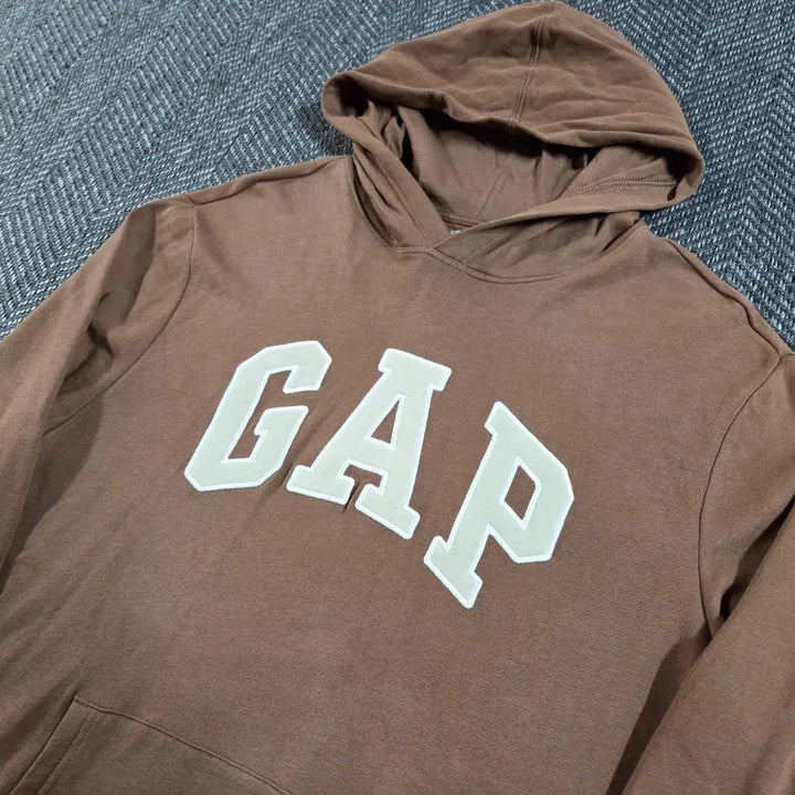[BUNJANG] GAP Arch Logo Brown Pullover Hoodie / 갭 GAP 아치 로고 브라운 풀오버 후드티