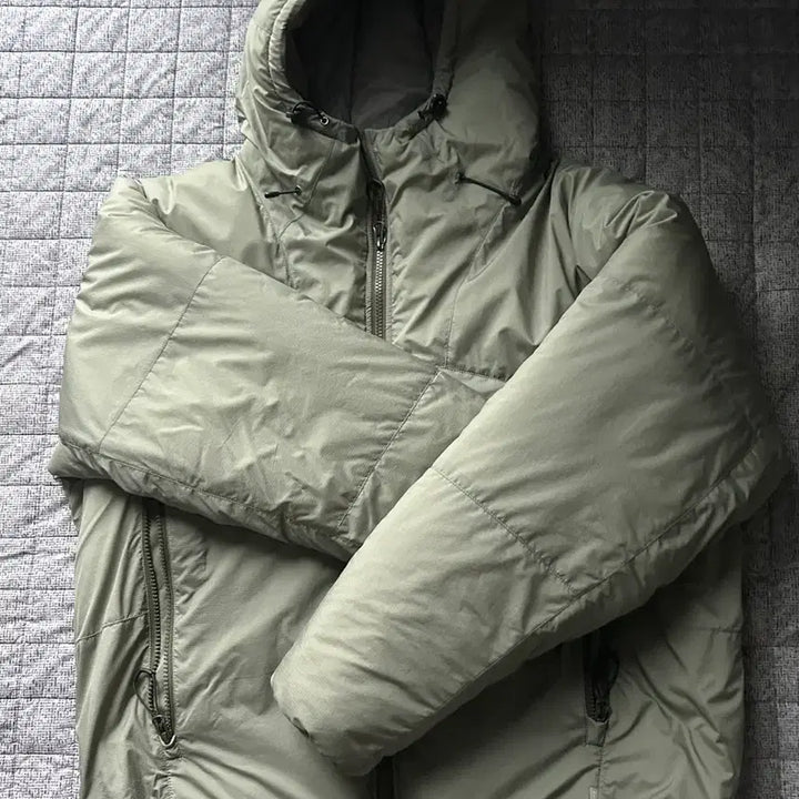[BUNJANG] Espionage Insulated Hiking Jacket - XL / 에스피오나지 인슐레이티드 하이킹 자켓