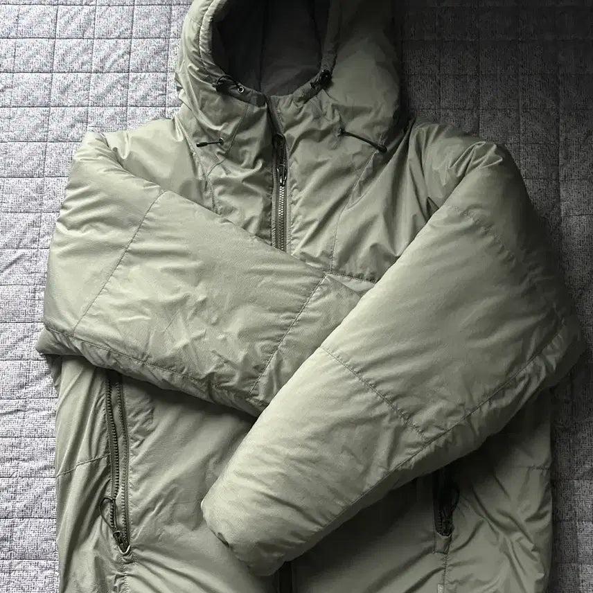[BUNJANG] Espionage Insulated Hiking Jacket - XL / 에스피오나지 인슐레이티드 하이킹 자켓
