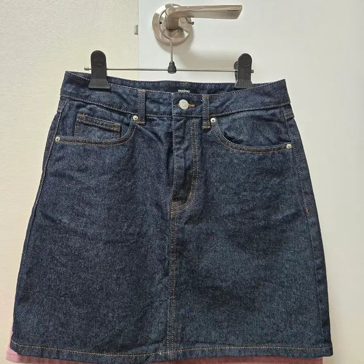 [BUNJANG] Musinsa Standard Dark Blue Denim Mini Skirt / 무신사 스탠다드 다크블루 데님 미니 스커트