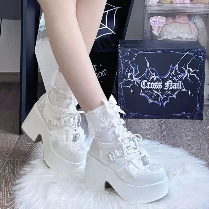 [BUNJANG] Romance Frequency Lace Platform Heels (3 Colors) / 지뢰계 하이힐 플랫폼 슈즈 연애주파수 레이스 리본 로리타 슈즈(3컬러)