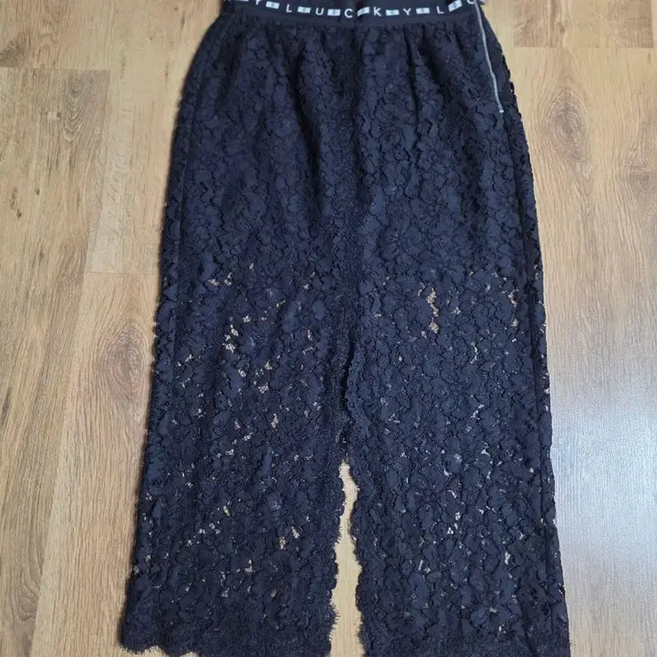 [BUNJANG] Lucky Chouette Lace Long Skirt / 럭키슈에뜨치마