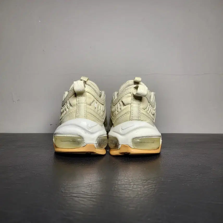 [BUNJANG] Nike Sneakers 240mm / 나이키 운동화 240m