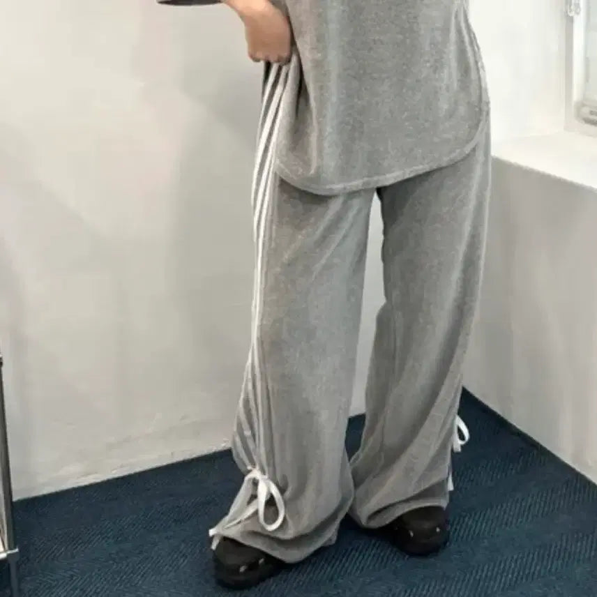 [BUNJANG] Pink Ribbon Wide Velour Velvet Pants / 핑크 리본 트랙 벨로아 벨벳 빅사이즈 와이드 팬츠 무배.