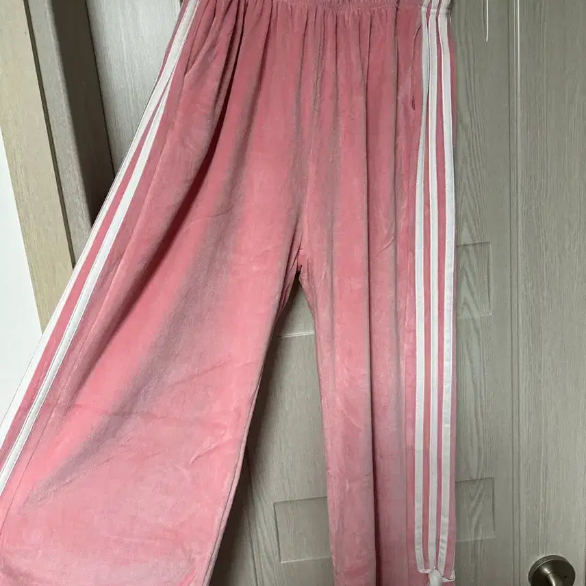 [BUNJANG] Pink Ribbon Wide Velour Velvet Pants / 핑크 리본 트랙 벨로아 벨벳 빅사이즈 와이드 팬츠 무배.
