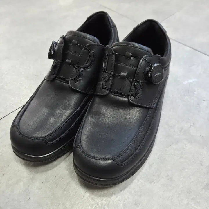 [BUNJANG] KANTUCOW Natural Leather Boa Comfort Shoes 250 / 칸투칸 천연소가죽 보아 컴포트화 250