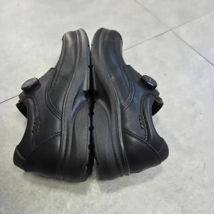 [BUNJANG] KANTUCOW Natural Leather Boa Comfort Shoes 250 / 칸투칸 천연소가죽 보아 컴포트화 250