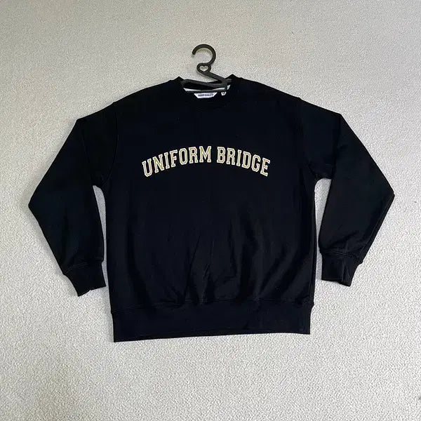 [BUNJANG] Uniform Bridge Round Sweatshirt N.190 / S 유니폼브릿지 라운드 맨투맨 N.190