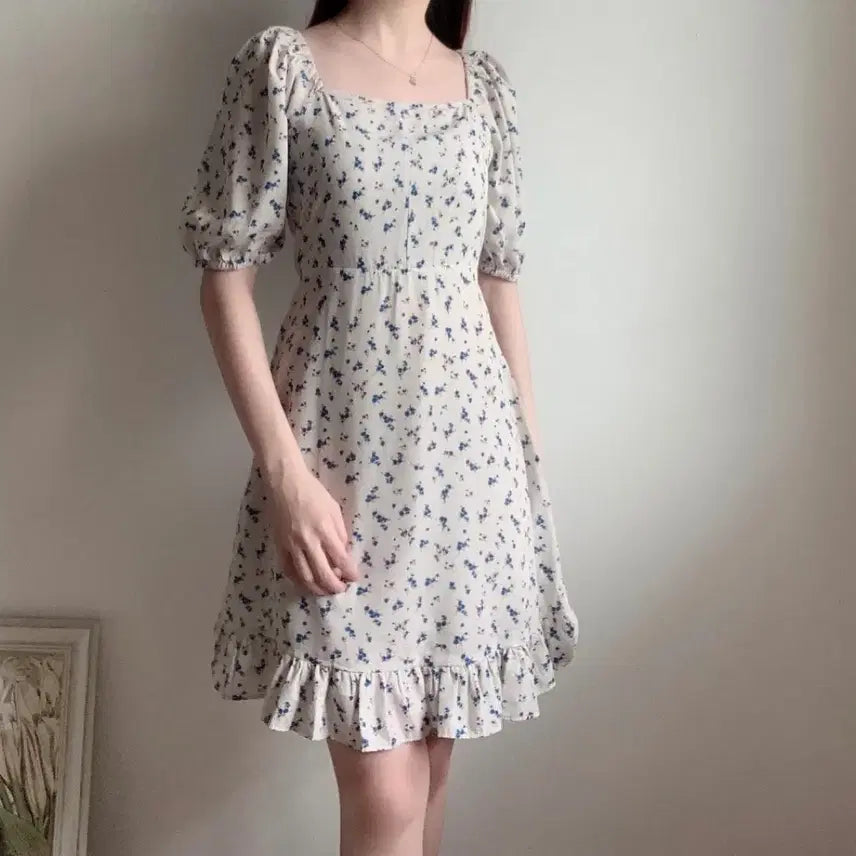 [BUNJANG] Floral Mini Short Sleeve Dress / 플라워 미니 반팔 원피스