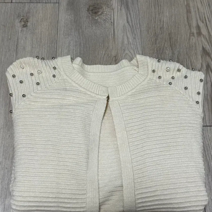 [BUNJANG] Olivia Lauren Ivory Cardigan / 올리비아 로렌 가디건