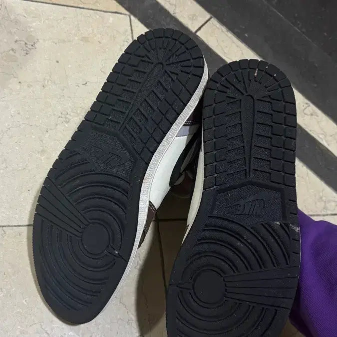 [BUNJANG] Nike Jordan 1 High Craft Sneakers / 나이키 조던1 하이 크래프트 275