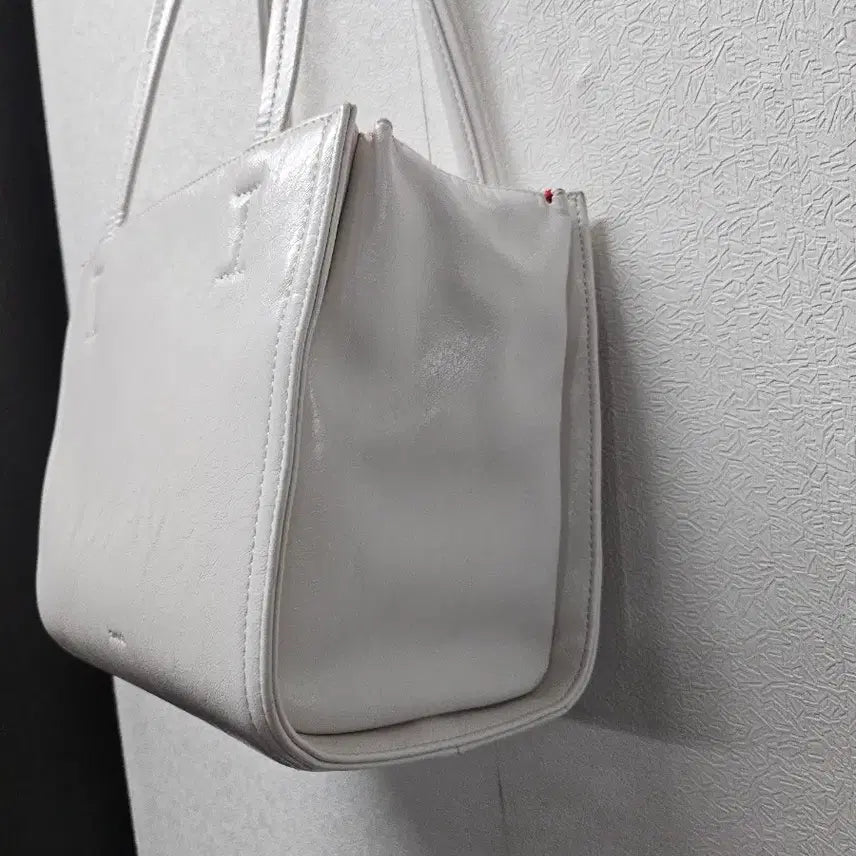 [SOLD OUT] 스탠드오일 플러피백 아이보리 토트백