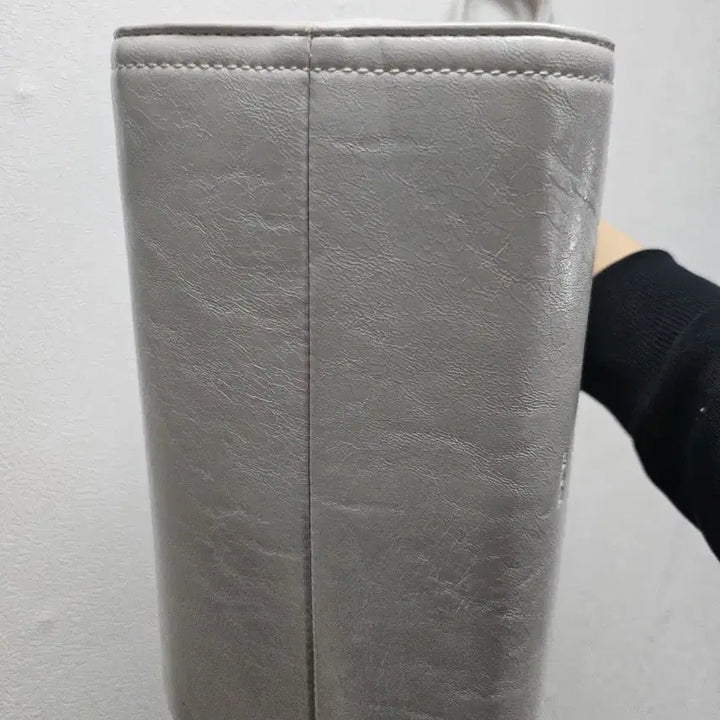 [SOLD OUT] 스탠드오일 플러피백 아이보리 토트백