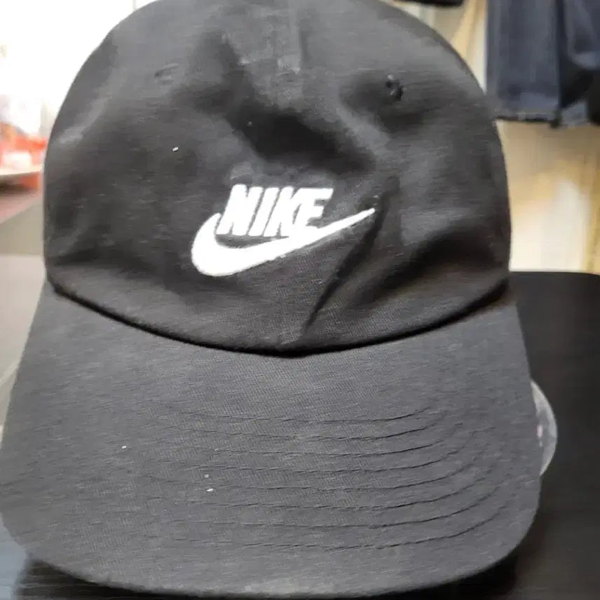 [BUNJANG] Discovery, Kangol, Nike Bundle Set of 7 Ball Caps / 디스커버리, 캉골, 나이키 볼캡 7개 일괄
