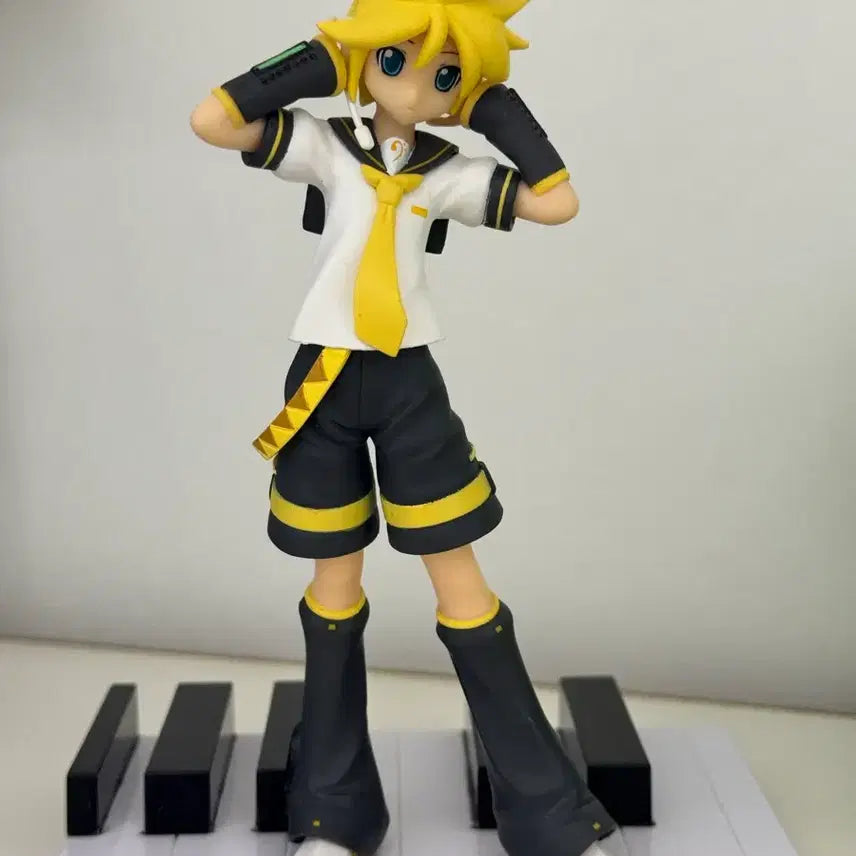 [BUNJANG] Kagamine Len Extra Figure / 카가미네렌 엑스트라피규어