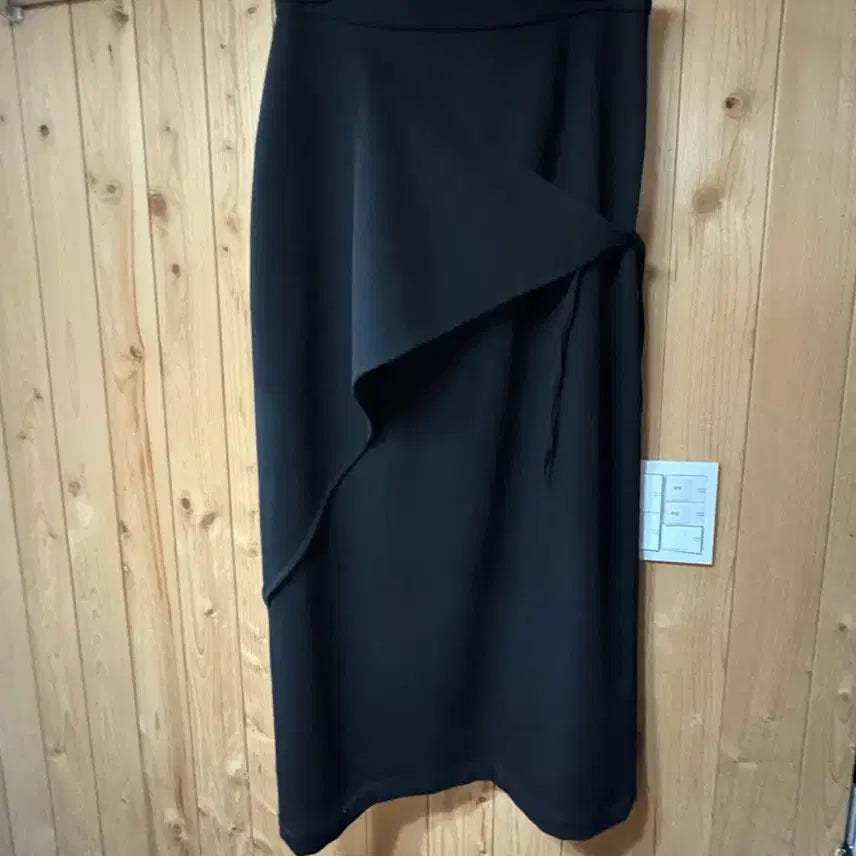 [BUNJANG] LE 17 SEPTEMBRE Black String Skirt M / LE 17 SEPTEMBRE 블랙 스트링 스커트 M