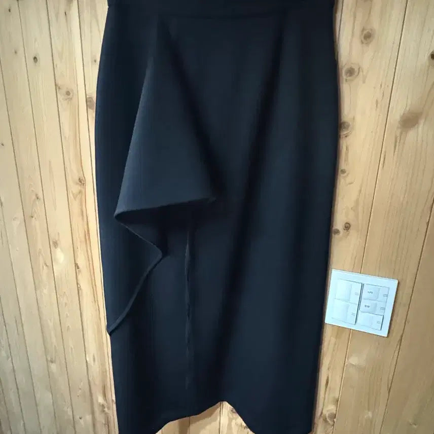 [BUNJANG] LE 17 SEPTEMBRE Black String Skirt M / LE 17 SEPTEMBRE 블랙 스트링 스커트 M