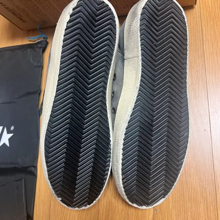 [BUNJANG] Golden Goose Superstar Sneakers 37 / 골든구스 슈퍼스타 스니커즈 37 새상품