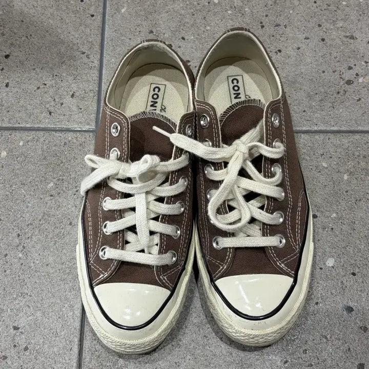 [BUNJANG] Converse Chuck 70 Low Seasonal Color Sneakers / 컨버스 척 70 로우 시즈널 컬러 A02768C 235 사이즈