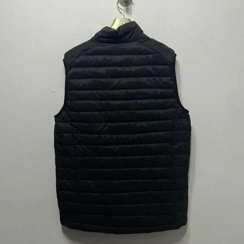 [BUNJANG] Ellesse Black Padded Vest M / 엘레쎄 블랙 패딩 조끼 M