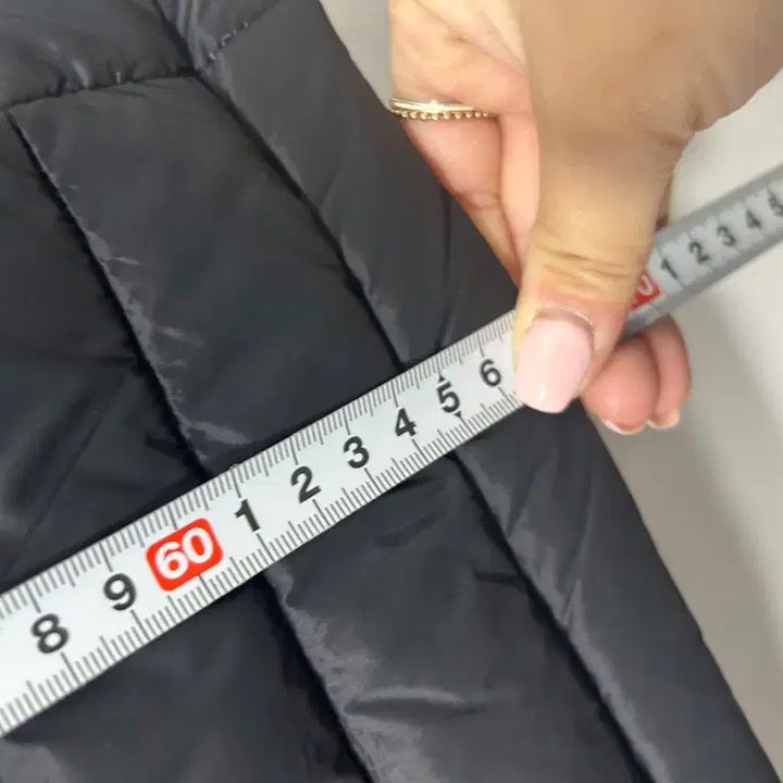 [BUNJANG] Ellesse Black Padded Vest M / 엘레쎄 블랙 패딩 조끼 M